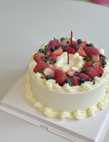 Kỹ thuật và mẹo làm bánh kem ngon, đẹp dành cho người mới bắt đầu